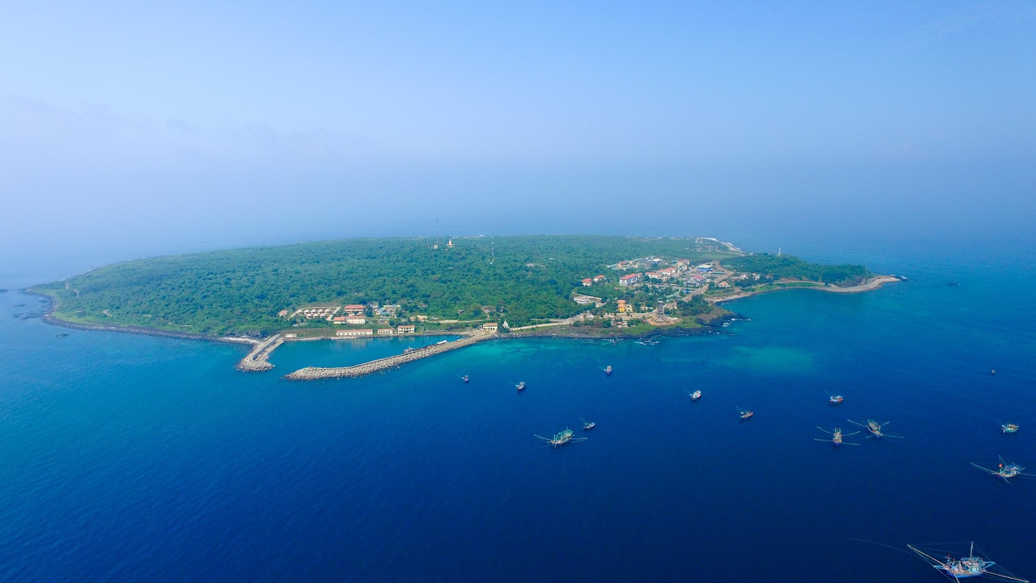 Tour Cồn Cỏ 2 ngày 1 đêm từ Cửa Việt